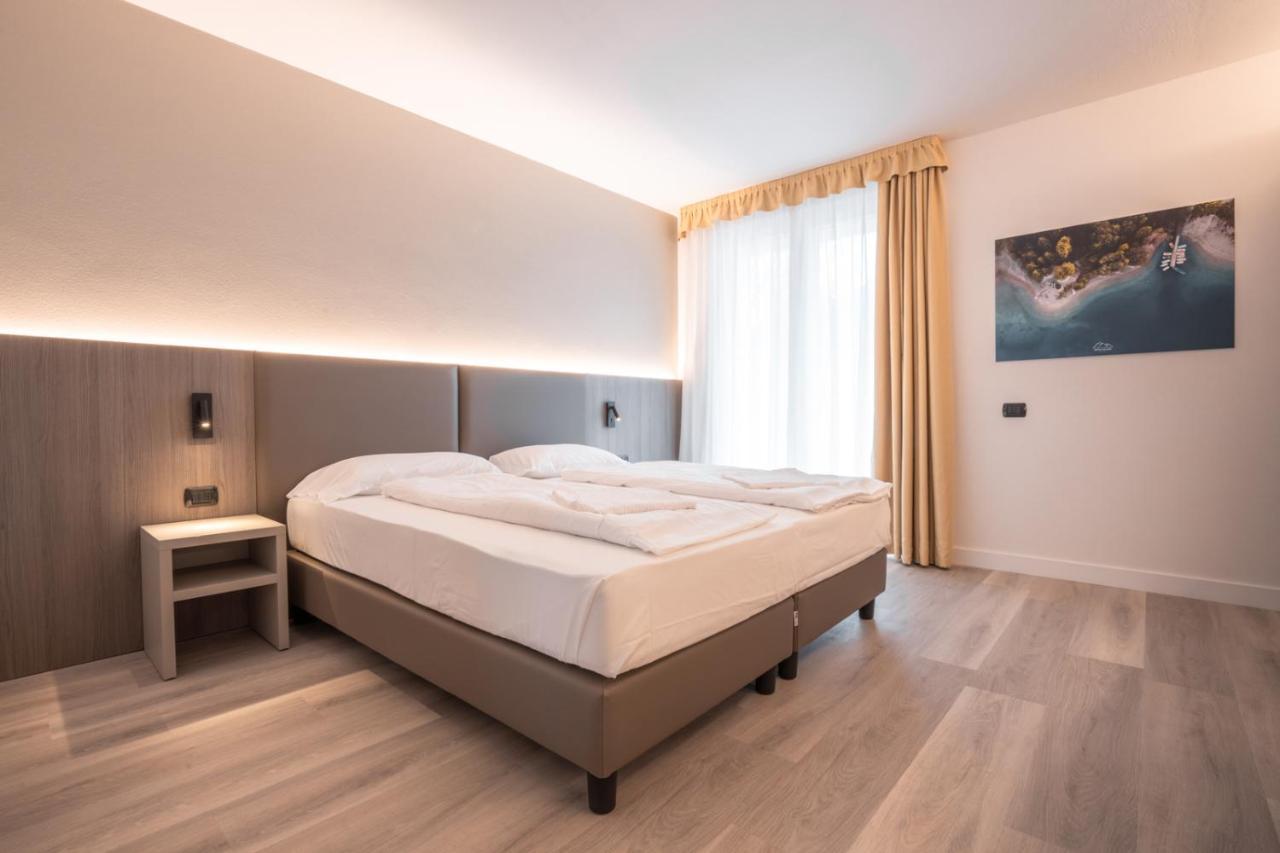 Panoramic Hotel San Carlo Ledro Molina di Ledro Quarto foto